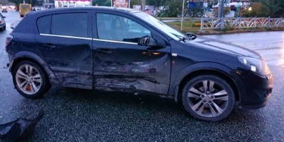 Без покраски удалить вмятину на корпусе авто